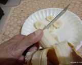 A picture of step 2 of Healthy and tasty Banana soya milk smoothie.