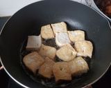 Hình bước làm 4 của món Bún riêu, chả cá