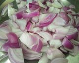 A picture of step 2 of Rajma Masala.