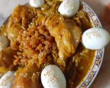Une image de l'étape 5 de Tajine de poulet aux oignons et aux raisins secs 🍴.