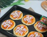 Foto langkah ke 8 dari resep Pizza Mini Ide Jualan 2000an.