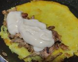 Foto del paso 3 de la receta: Quesadilla🌮de pollo🍗a mi manera🥯🧀🥑