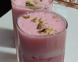 रूह अफजा लस्सी (rooh afza lassi reicpe in Hindi) रेसिपी चरण 3 फोटो