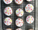A picture of step 7 of Fairy cakes.