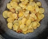 Foto langkah ke 3 dari resep Kentang goreng.