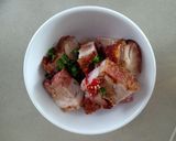 Hình bước làm 2 của món Heo quay kho dưa cải chua