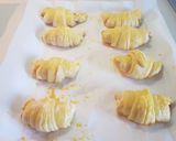 Foto del passaggio 2 della ricetta Croissant facili