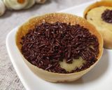 Foto langkah ke 4 dari resep Martabak Manis Mini Ekonomis (Lembut dan Bersarang).