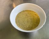 Une image de l'étape 4 de Sauce salade à l’aneth, moutarde et citron.