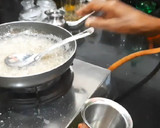 நெய் மைசூர் பாக்(Ghee mysorepak recipe in tamil) ரெசிபி ஸ்டேப் 2 புகைப்படம்