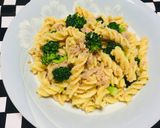 Foto del paso 3 de la receta: Fusilli Caramelizado con Atún Brocolí