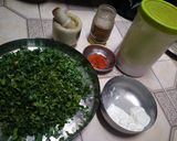 A picture of step 1 of Methi Thepla.