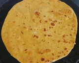 A picture of step 4 of Leftover Daal,Fresh Butter Wala Paratha 😋🤩.