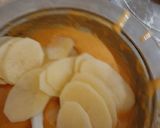 A picture of step 2 of Pakoray.