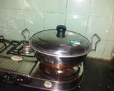 A picture of step 4 of Lauki ke muthiya.