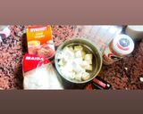A picture of step 2 of Chilli gobhi with paneer.