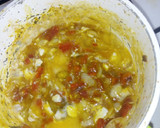 A picture of step 5 of Shredded Egg souce.