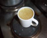 A picture of step 3 of Kienyenji chicken with soup.