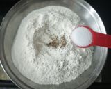 A picture of step 1 of Peri Peri Triangle Mathri.