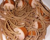 Pas rețetă Spaghete cu crenvurști 3 fotografie