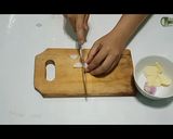 Foto langkah ke 3 dari resep Nasi goreng pop mie.