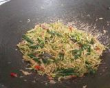 Foto langkah ke 3 dari resep Tumis Bunga Pepaya Teri.