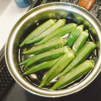 Gozallik bilan anal jinsiy aloqa