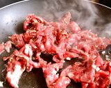 Hình bước làm 2 của món Su Su Cà Rốt Xào Bò