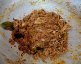 Foto langkah ke 3 dari resep Nasi bakar tuna pedas.