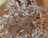 A picture of step 2 of Murmura bhel.