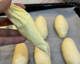 A picture of step 8 of French Butter Bread Rolls (Bánh Mì Bơ Pháp).