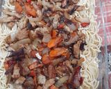 Foto del paso 5 de la receta: Salteado de verduras y pollo con fideos