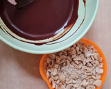 Foto del paso 2 de la receta: Maní con chocolate versión saludable 🥜 Maní, una legumbre diferente 🥜Chocolate con muuucho maní 🥜