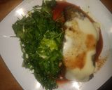 Foto del paso 6 de la receta: Bife de lomo gratinado con ensalada de perejil y huevo