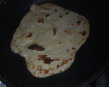 A picture of step 10 of Garlic Soft Layered Chapati.