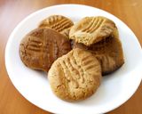 A picture of step 13 of Peanut butter and Lemon rind Cookies.