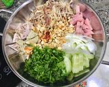 Hình bước làm 3 của món Nem chả tré trộn