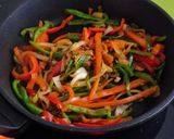 Foto del paso 3 de la receta: Noodles de arroz con salsa Teriyaki