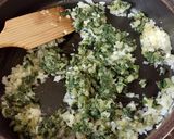 Foto del paso 2 de la receta: Budín de requesón y acelgas