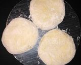 A picture of step 3 of Pumpkin Chapati.