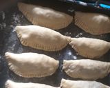A picture of step 8 of Kenyan meat pie.