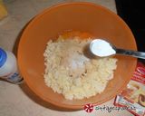 Φωτογραφία βήματος 4 της συνταγής Crumble πατάτας με τυριά στο φούρνο