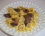 Foto del paso 11 de la receta: Tortellini de carne con setas