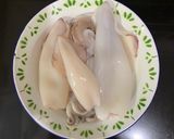 Foto langkah ke 1 dari resep Cumi Goreng Tepung Crispy.