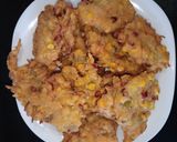 Foto langkah ke 6 dari resep Bakwan jagung mix wortel.
