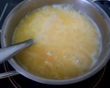 Hình bước làm 2 của món Cháo hàu đập trứng gà