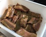 Une image de l'étape 4 de Travers de porc grillés marinés aux six parfums.