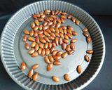 A picture of step 4 of Cinnamon Roasted Almonds.