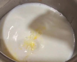 A picture of step 3 of Hot Custard Coffee.