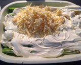 A picture of step 4 of Leeks Baked in Cream.